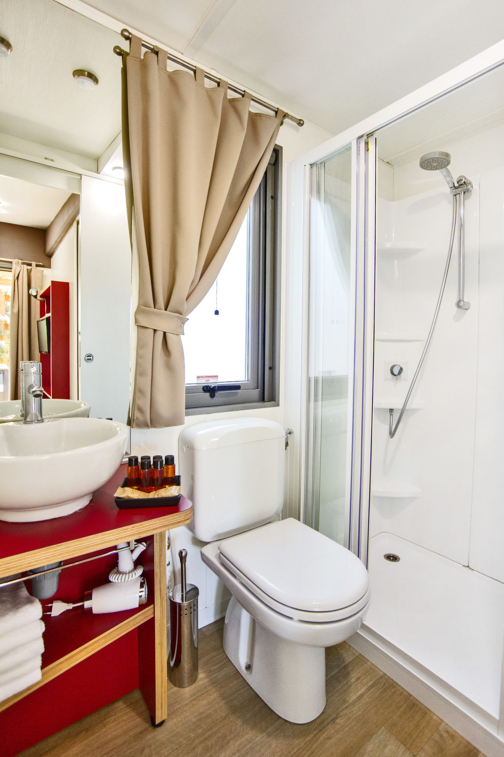 Maison Superior – Salle de bains, photo 14 sur 38