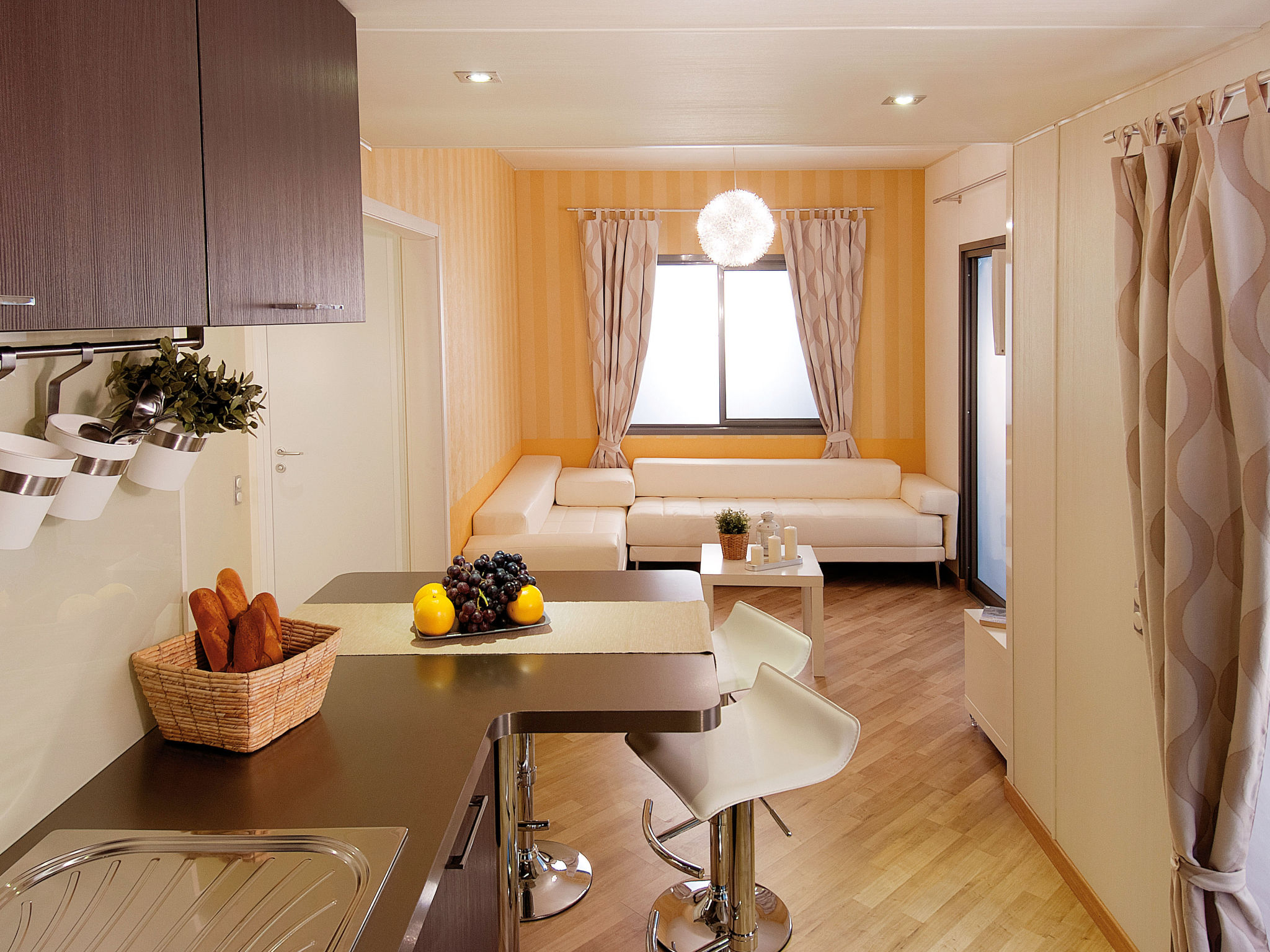 Maison Superior – Cuisine et coin repas, photo 6 sur 38
