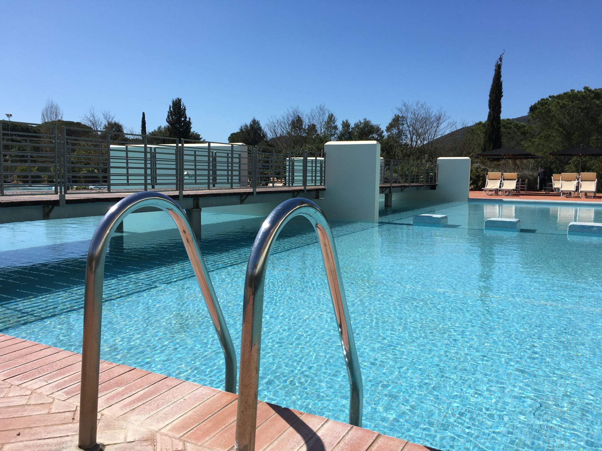 Maison Tipo B – Piscine extérieure, photo 21 sur 42