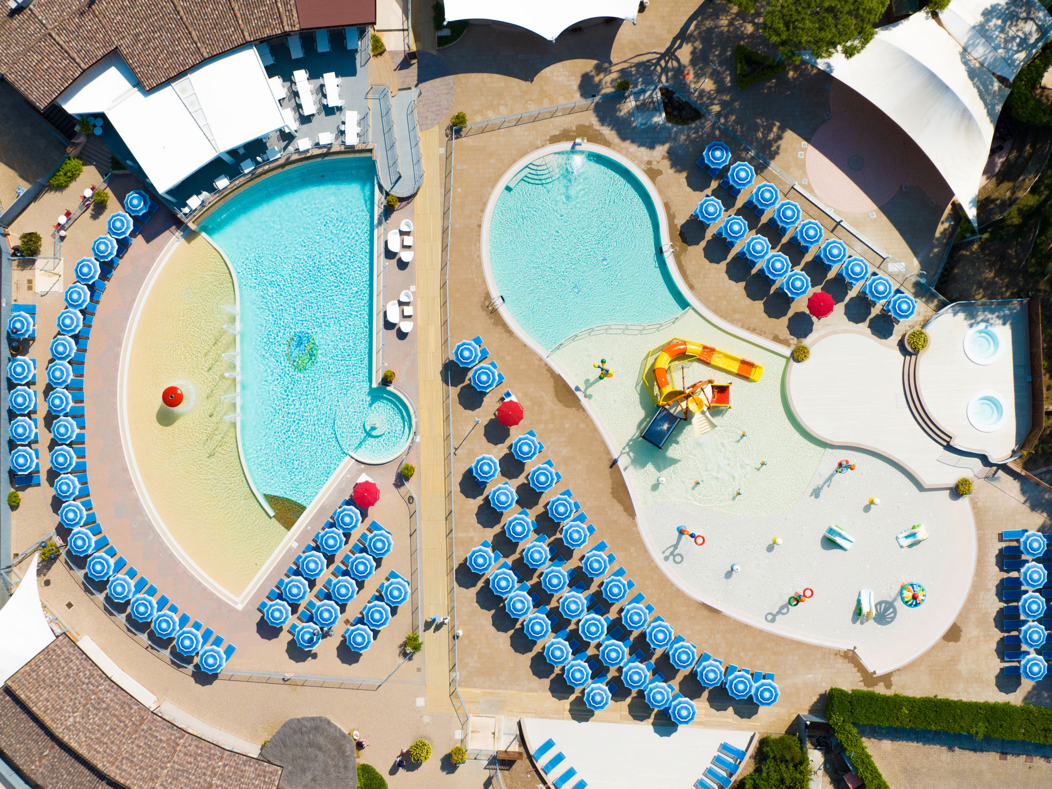 Bungalow Charme — Pool Outdoor (3 of 37)