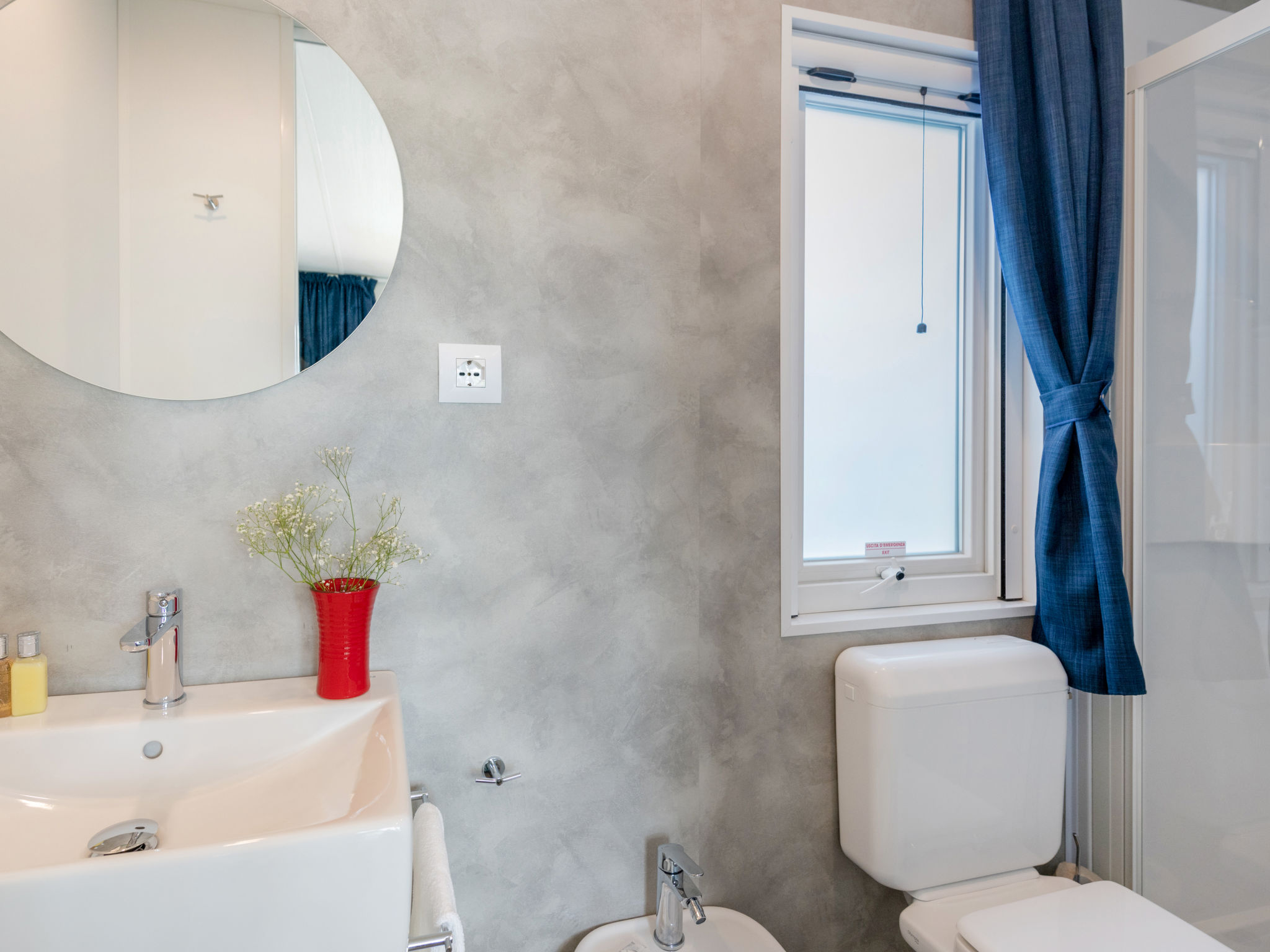 Maison Bungalow Charme – Salle de bains, photo 8 sur 37