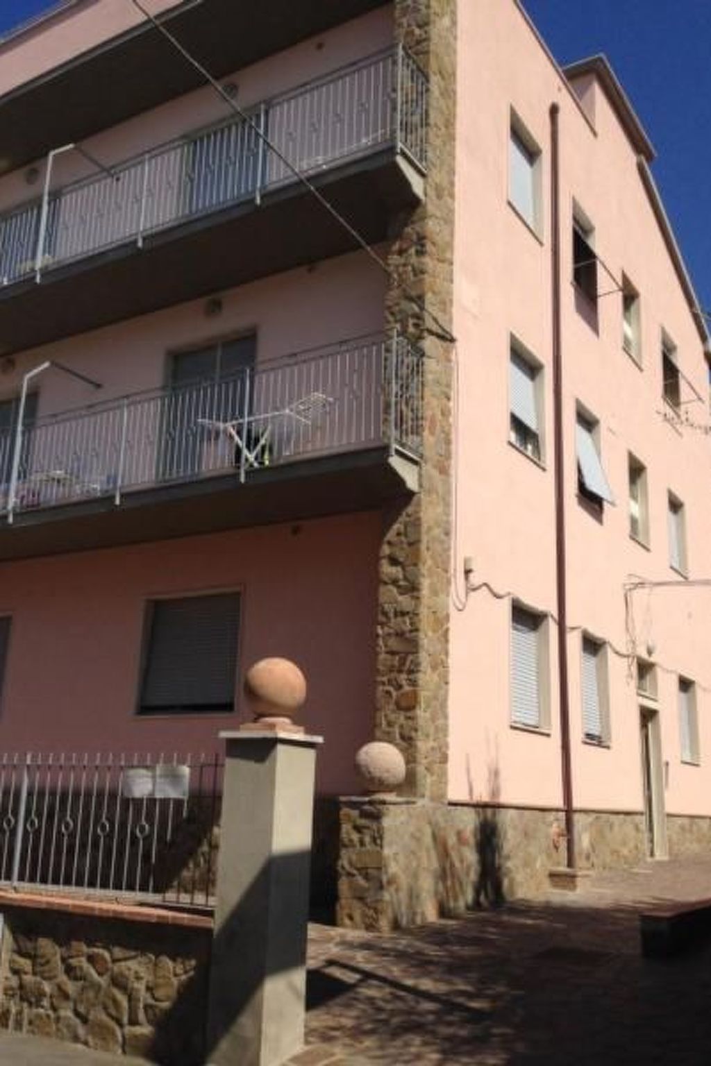 Große Wohnung in Castiglione Della Pescaia mit Terrasse