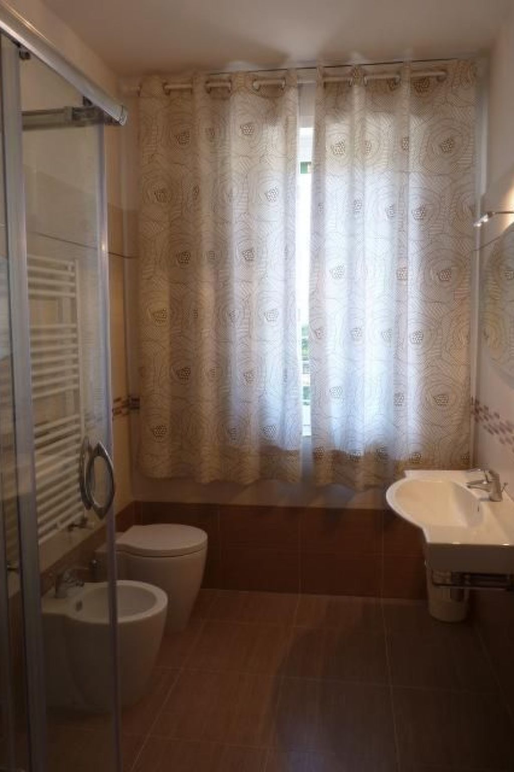 In Castiglione Della Pescaia mit Garten und Grill-Binnen