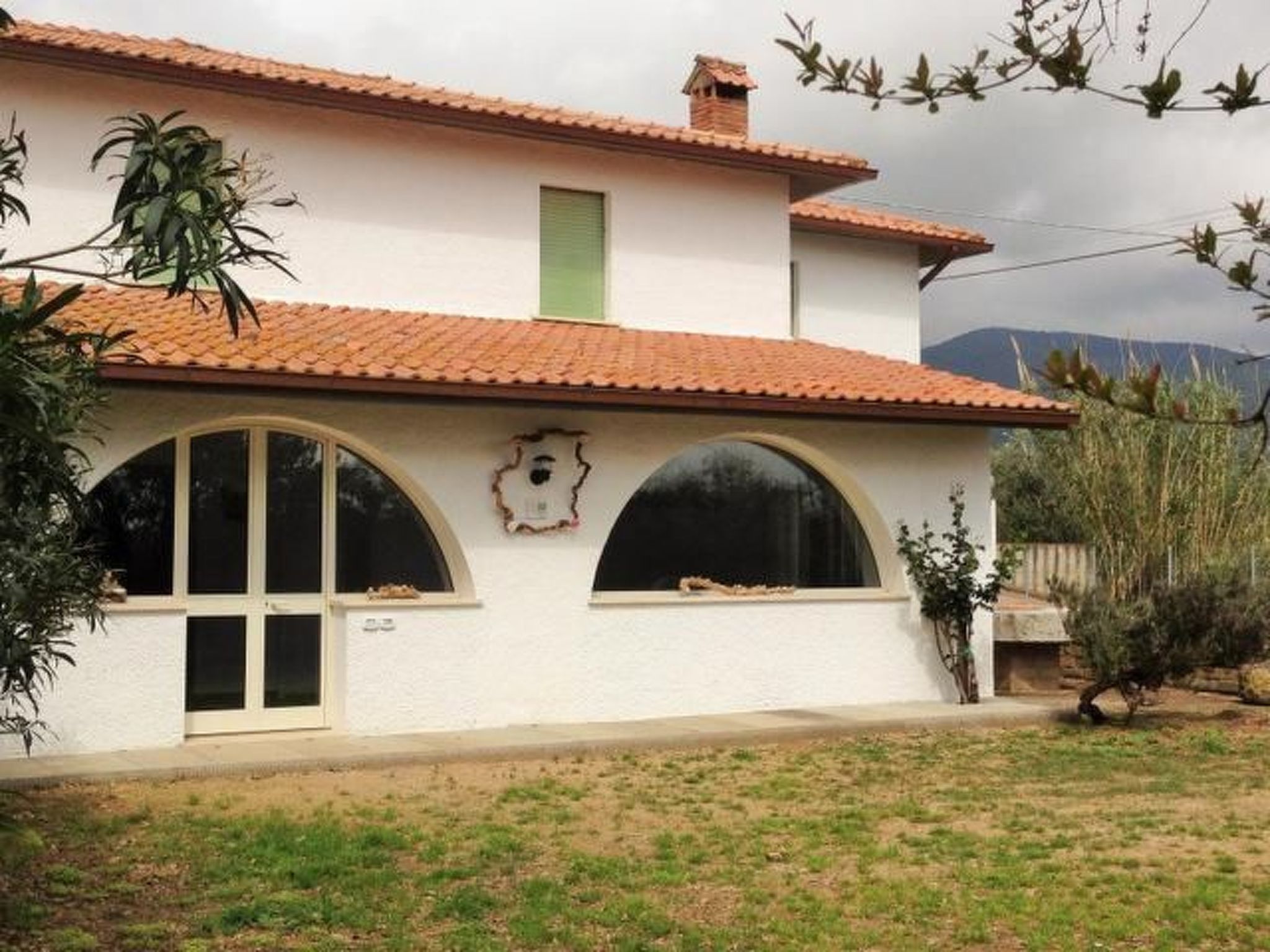 In Castiglione Della Pescaia mit Garten und Grill-Binnen