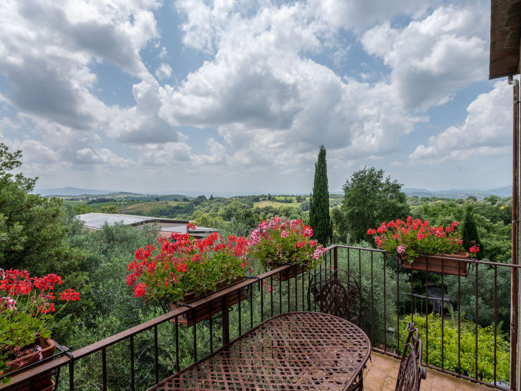 Search and Stay destination La Cava, Toscana - Italy from AU$ 221. Bandiera