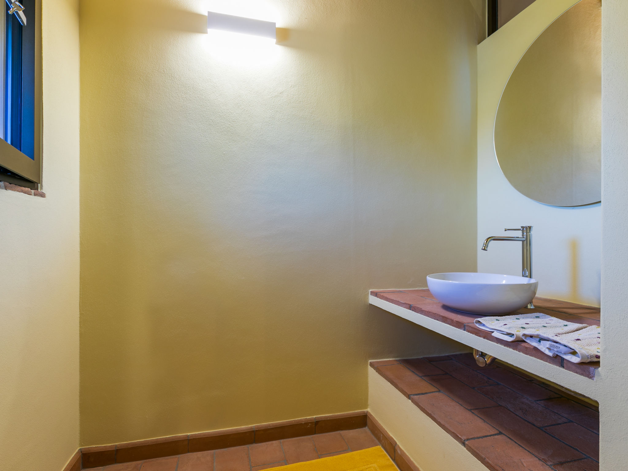 Maison Podere San Fermo – Salle de bains, photo 38 sur 46