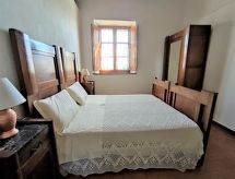 Authentiek Toscaans stenen huis op wijn- en olijfgaard nabij Grosseto - thumbnail 5