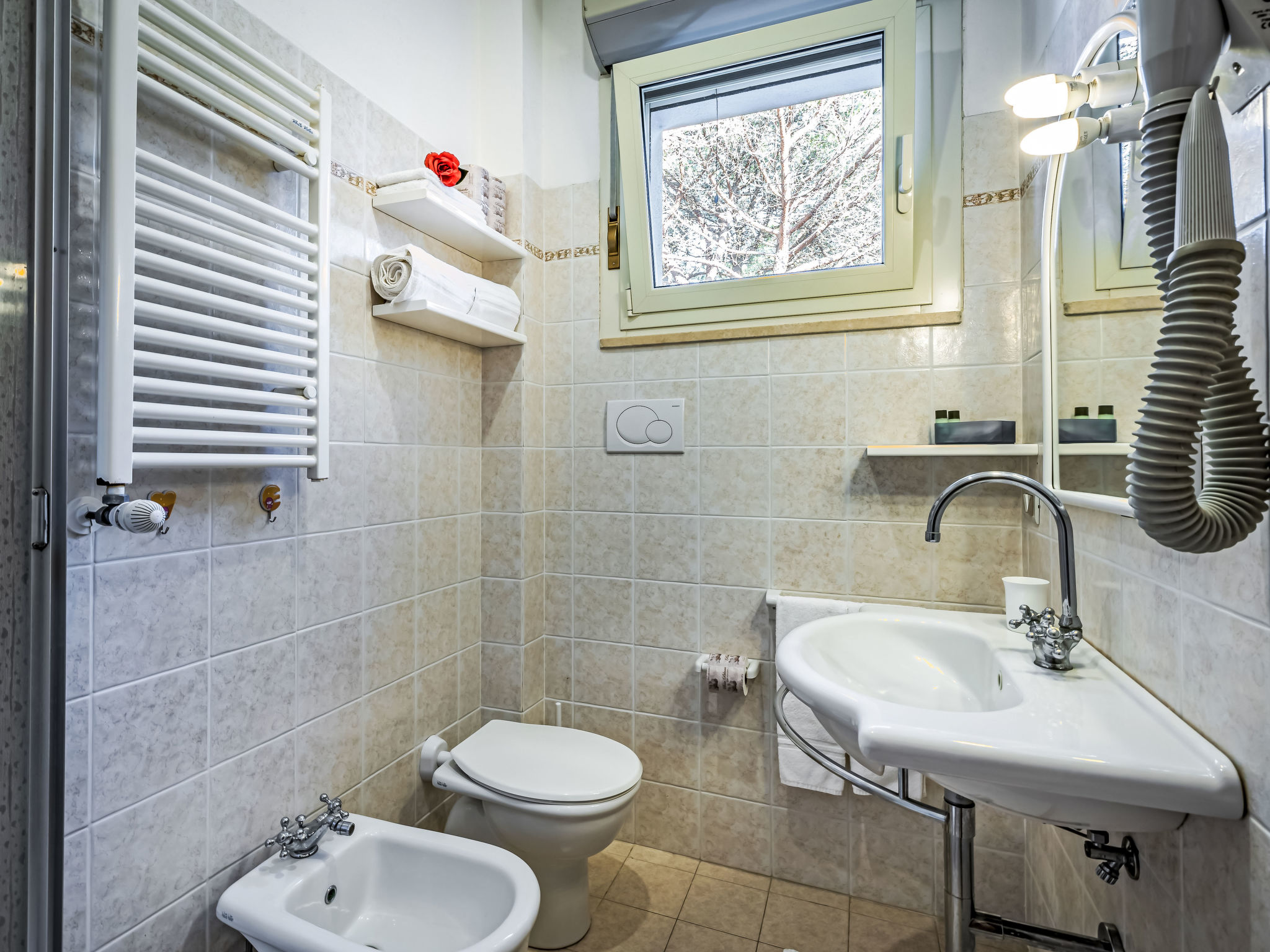Mareblù' Wohnung mit Jacuzzi