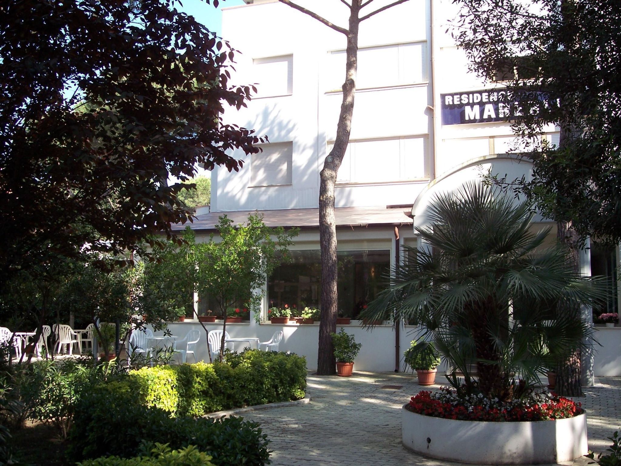 Mareblù' Wohnung mit Jacuzzi-Image-tags.info