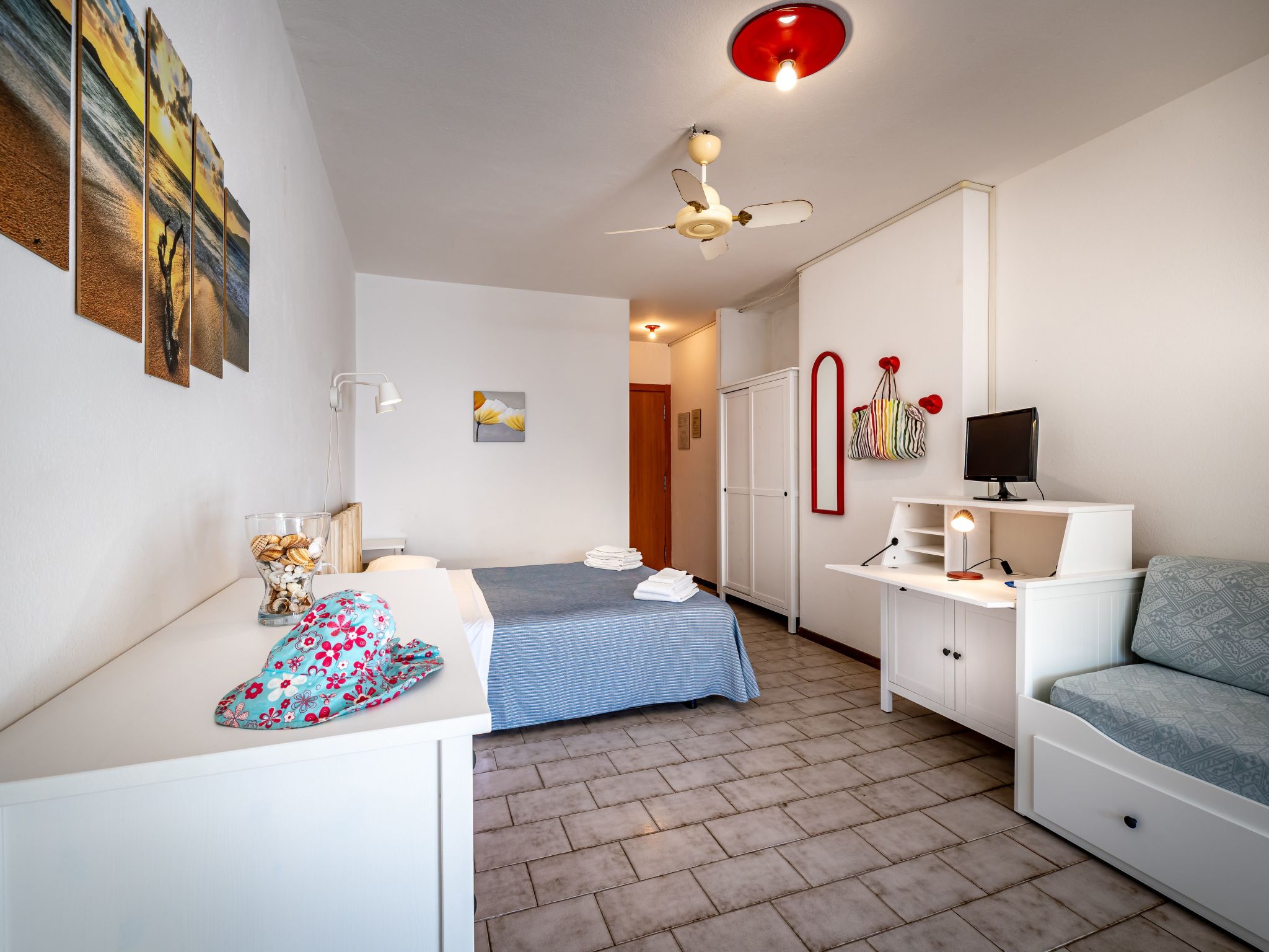 Nette Wohnung in Principina A Mare mit Terrasse und Garten-Binnen