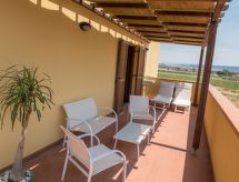 Ruim appartement in Alberese met panoramisch dakterras, vlakbij zee - thumbnail 3