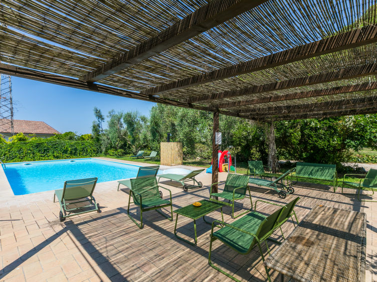 Search and Stay destination Province of Viterbo, Lazio - Italy from AU$ 460. Quercia