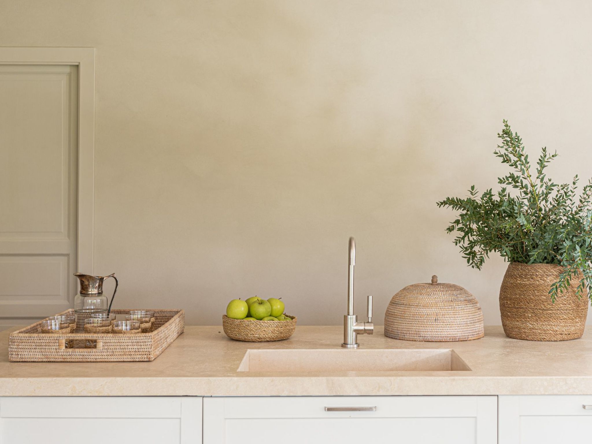 Capalbio Pool-Inside