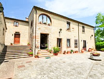 Monteriggioni - Дом Rocca dei Monaci