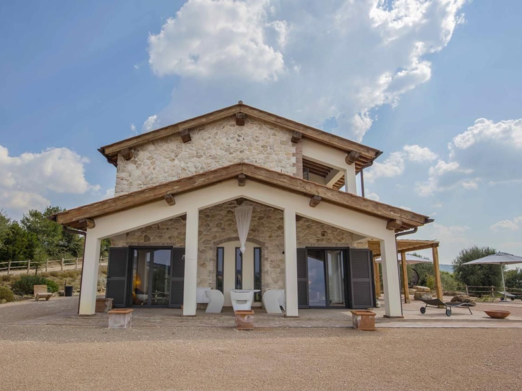 Traumhaftes Anwesen mit Schwimmbad in Meernähe-Binnen