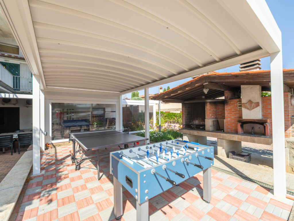 La Rosa — Outdoor
