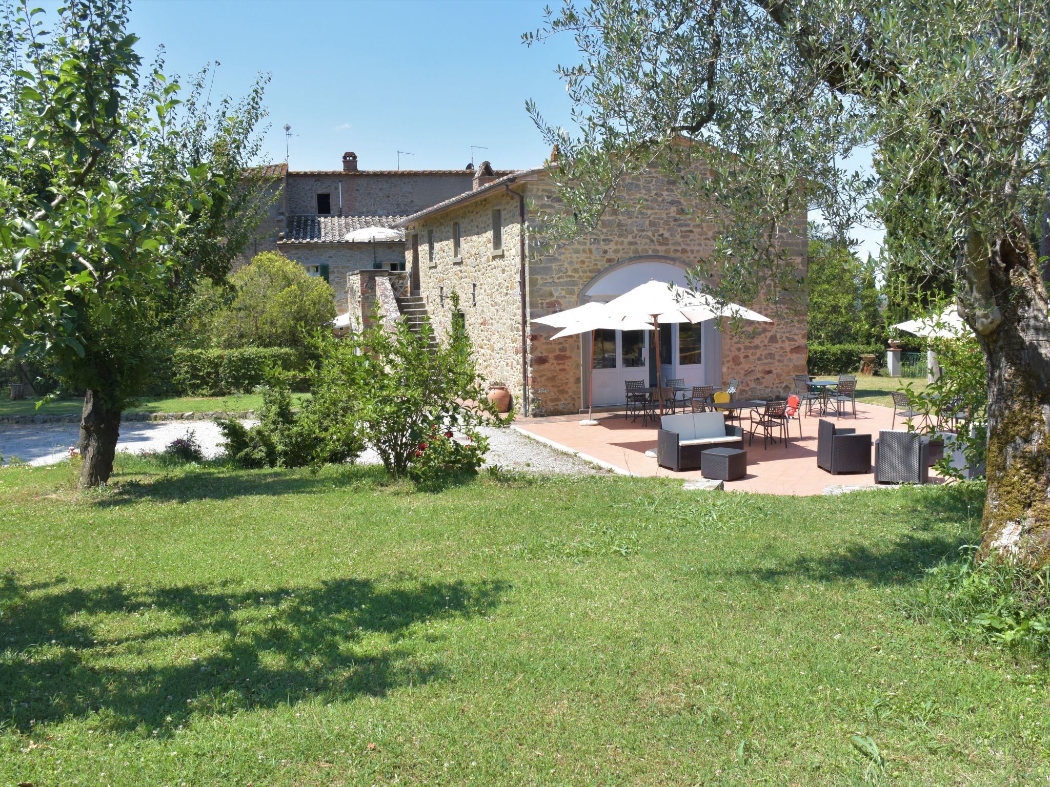 Appartement in Potassa mit Großem Garten