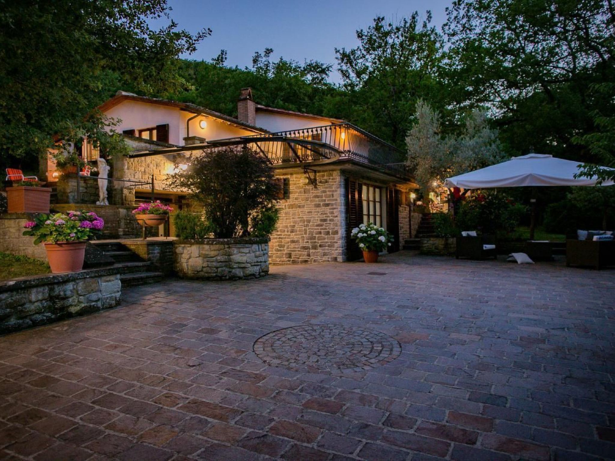 Schönes Appartement in Orzale mit Garten, Grill und Terrasse-Binnen