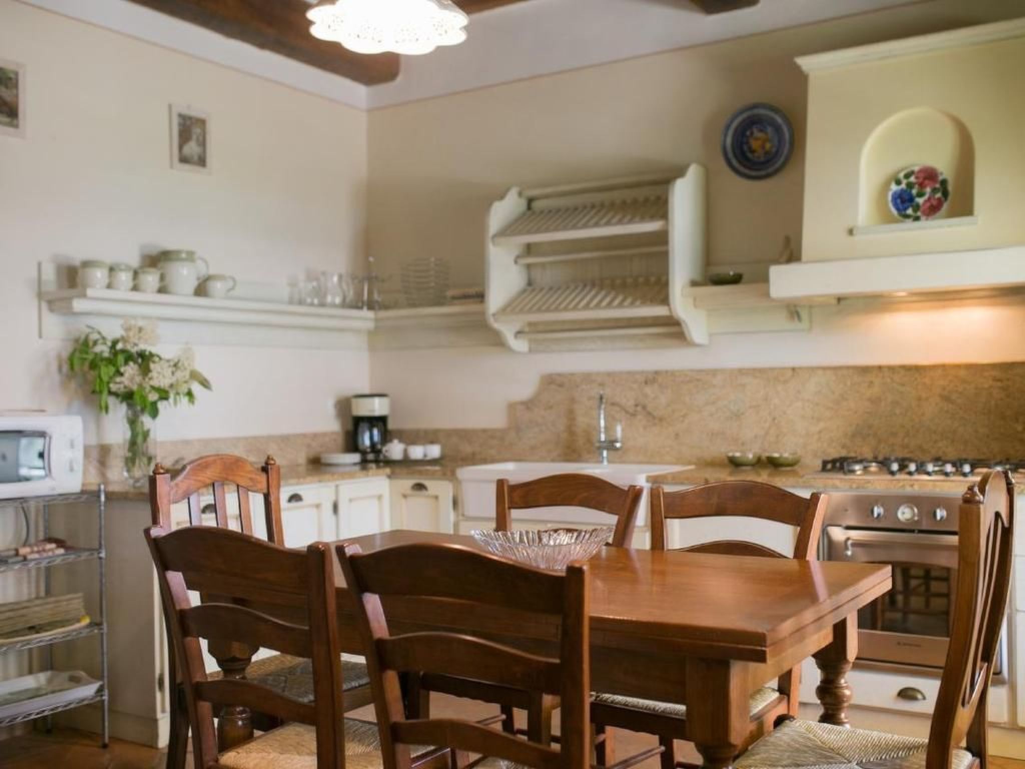 Villa La Pergola-Binnen