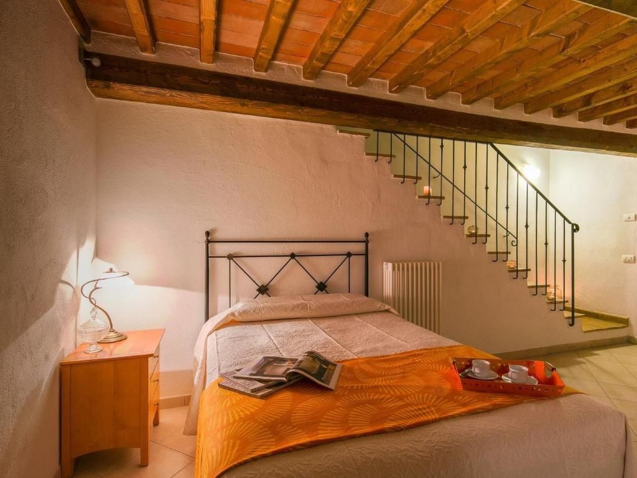 Villa La Pergola-Binnen