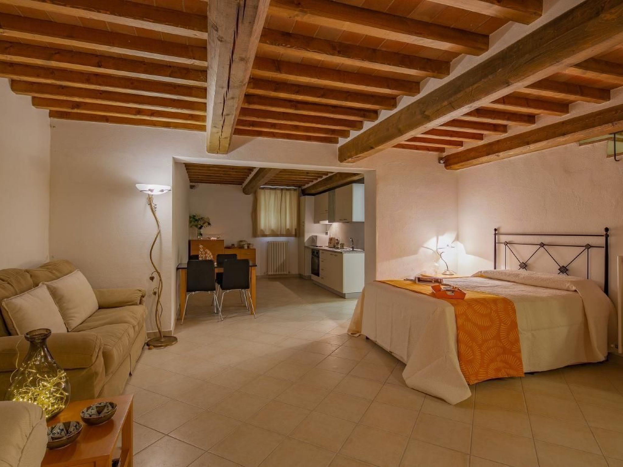 Villa La Pergola-Binnen