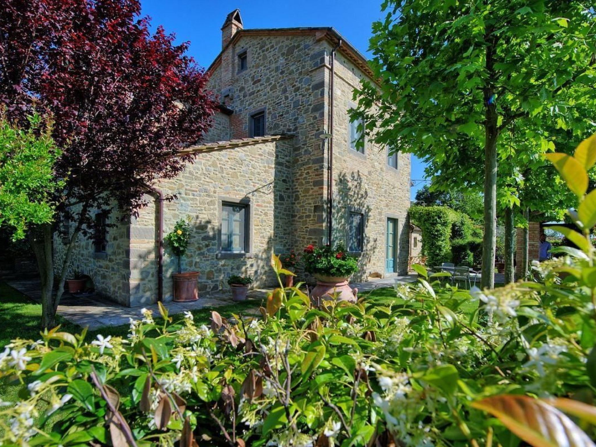 Villa La Pergola-Binnen