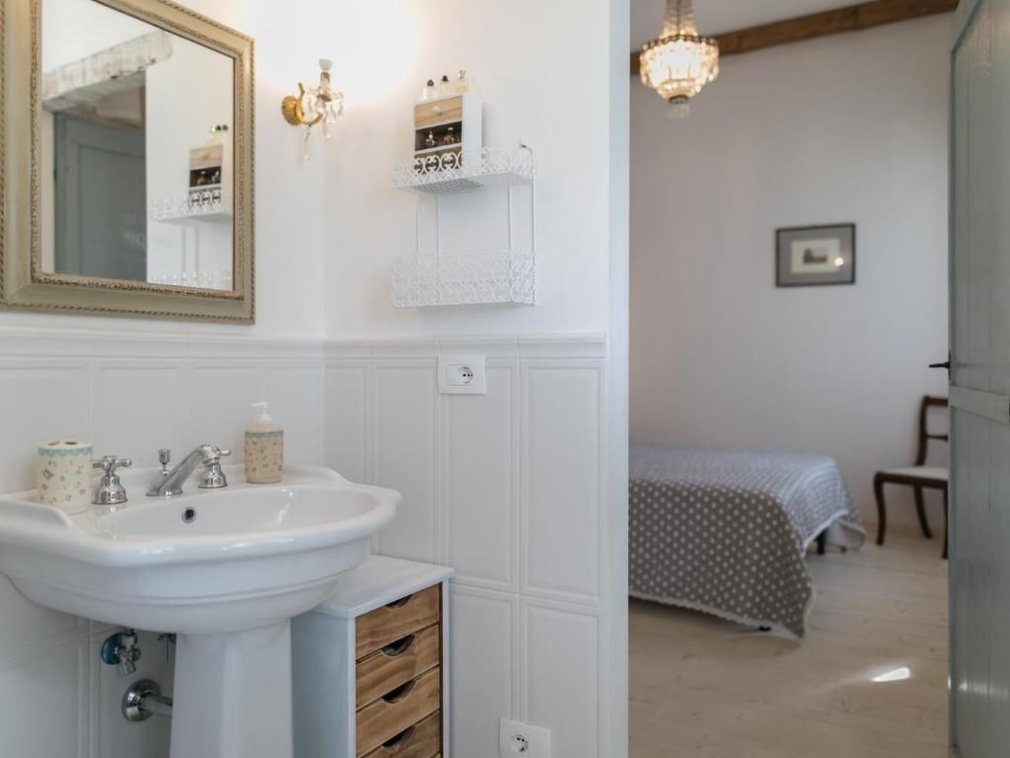 Villa Il Nido-Binnen