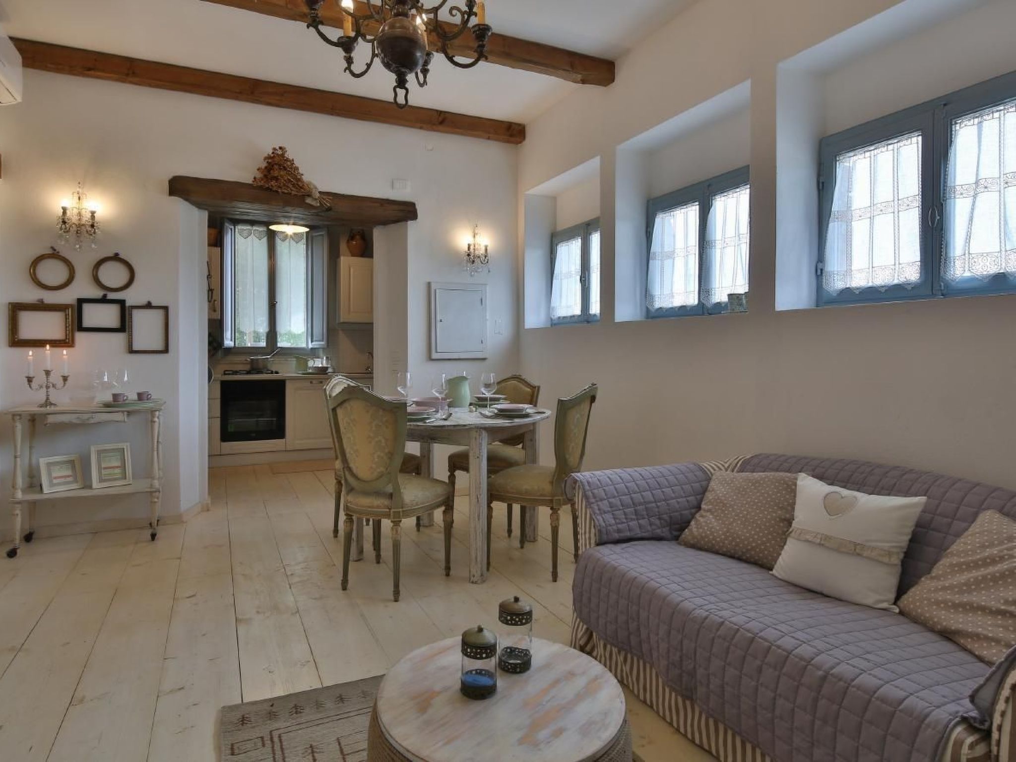 Villa Il Nido-Binnen