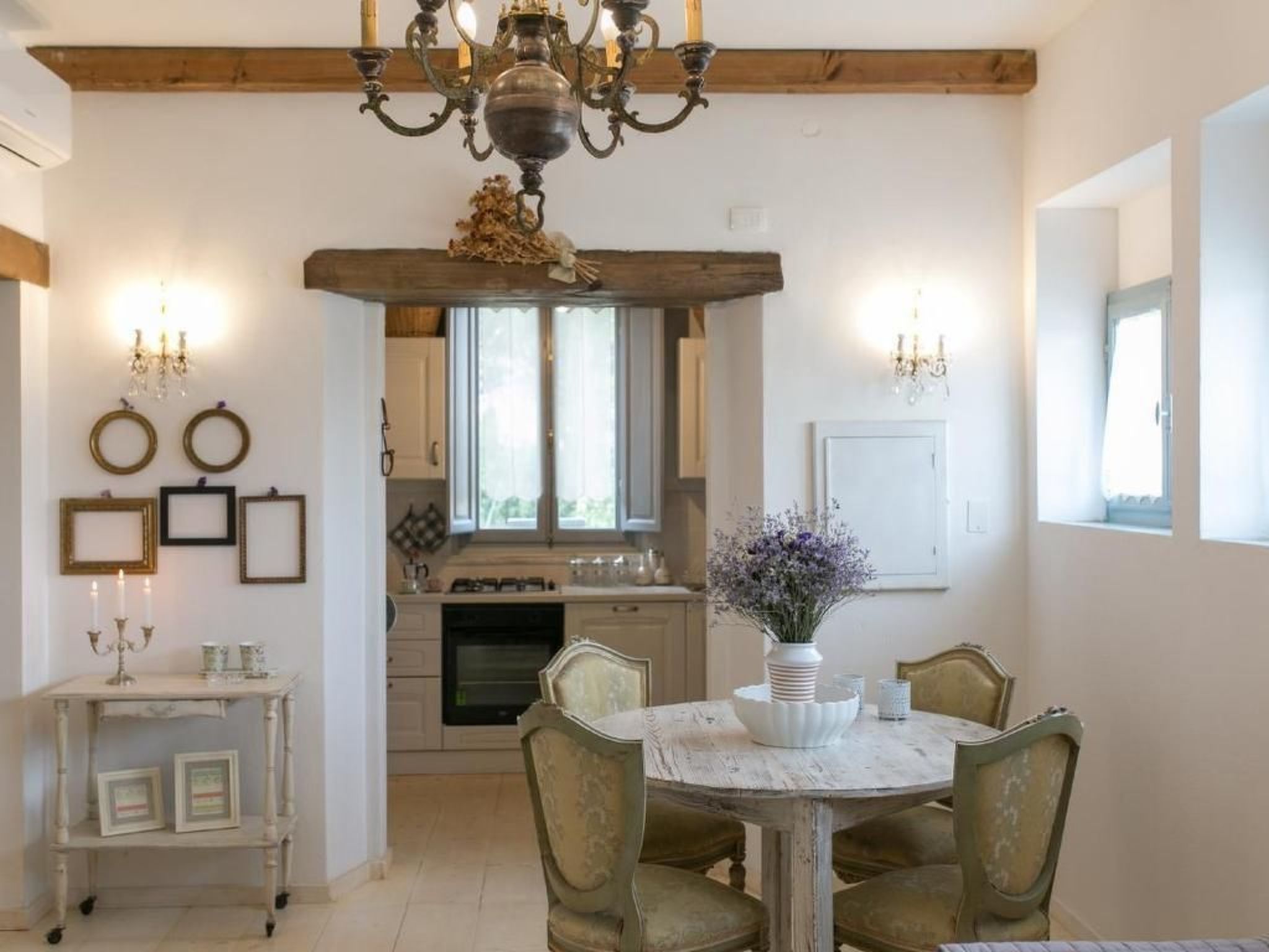 Villa Il Nido-Binnen