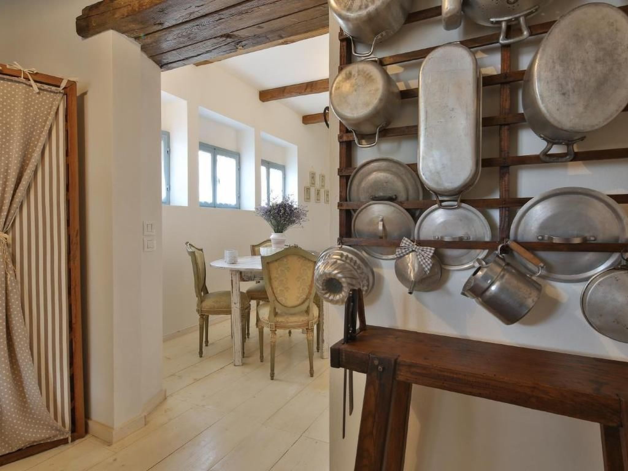 Villa Il Nido-Binnen