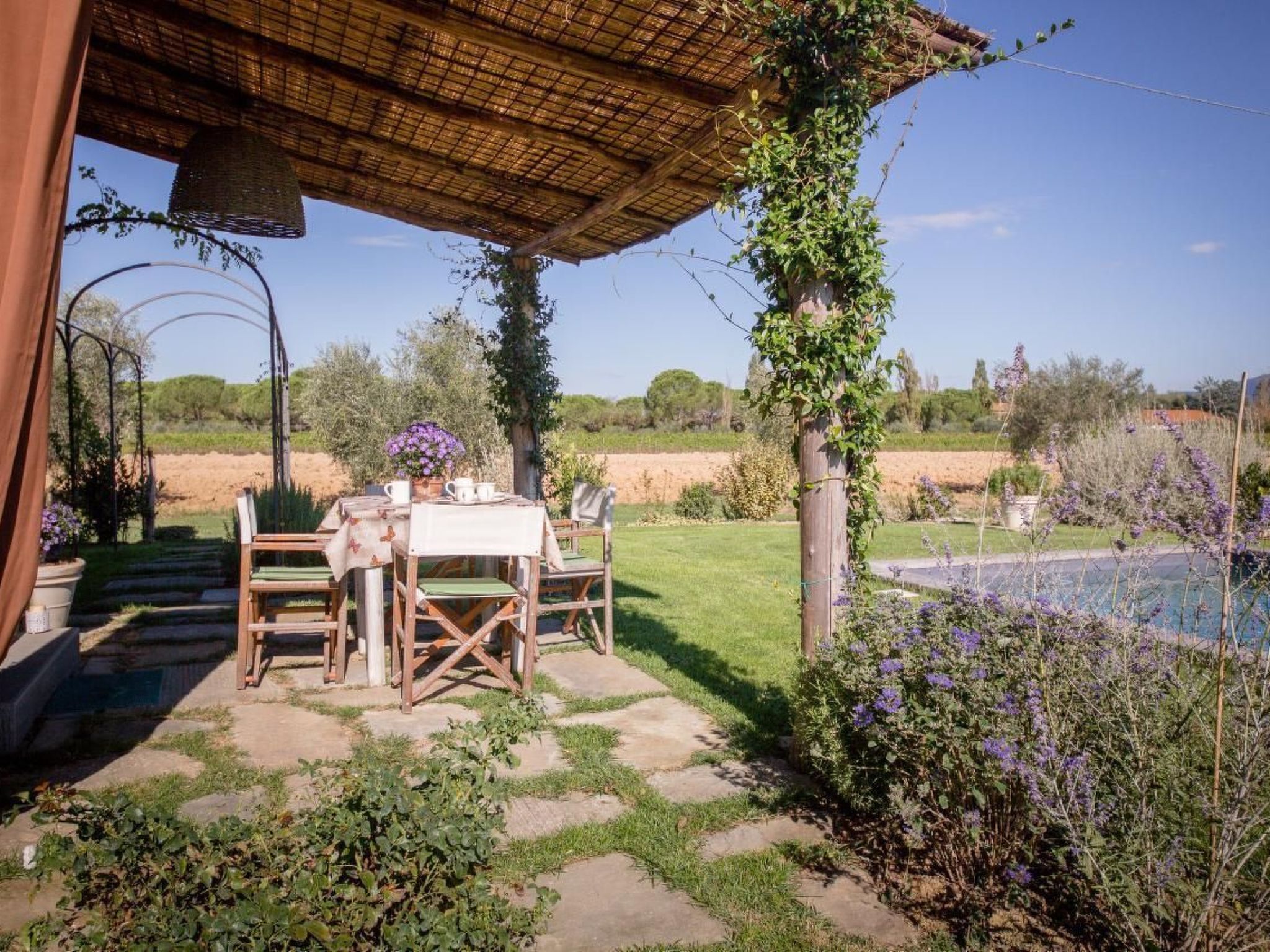 Villa Il Nido-Binnen