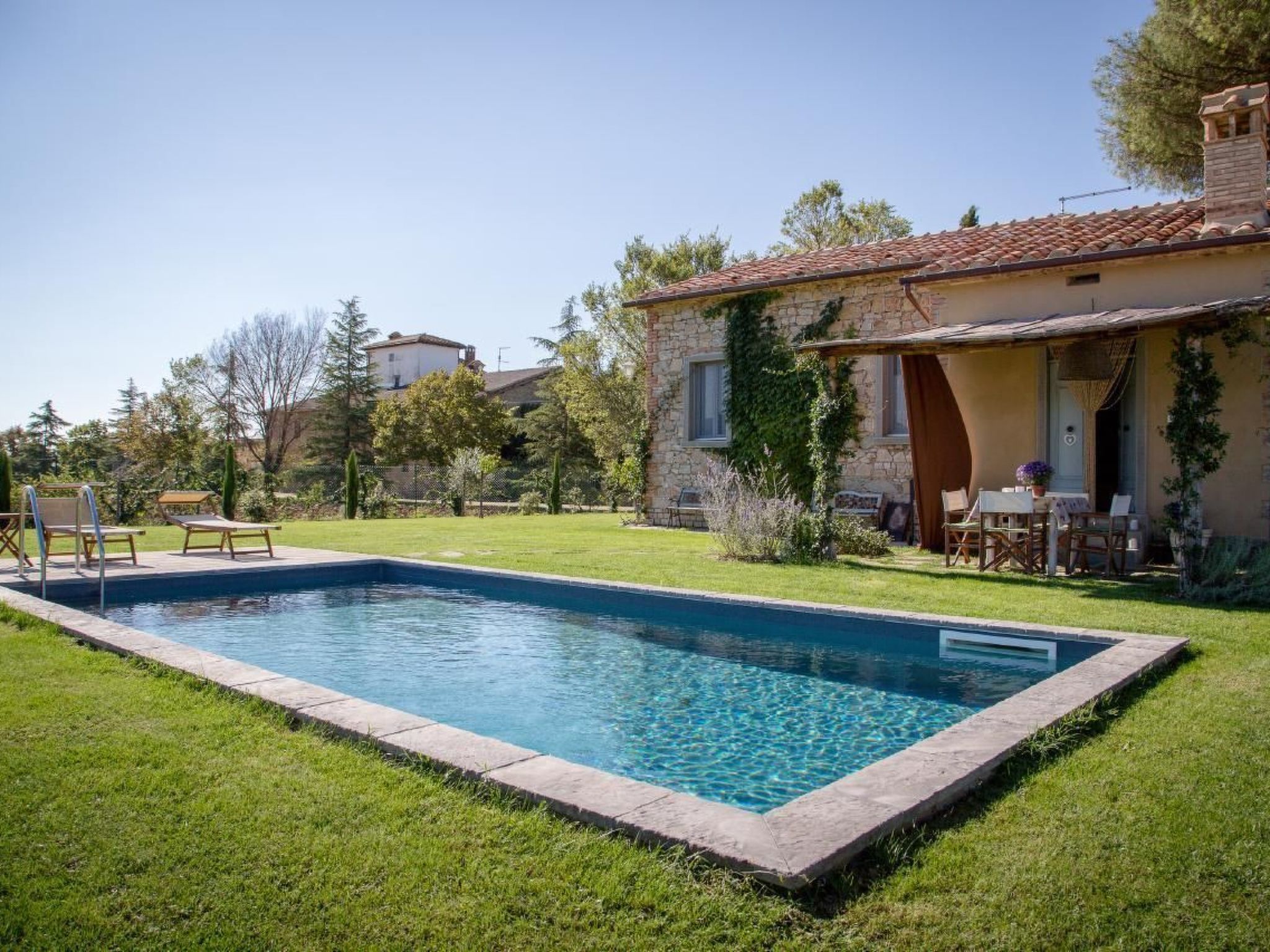 Villa Il Nido-Binnen