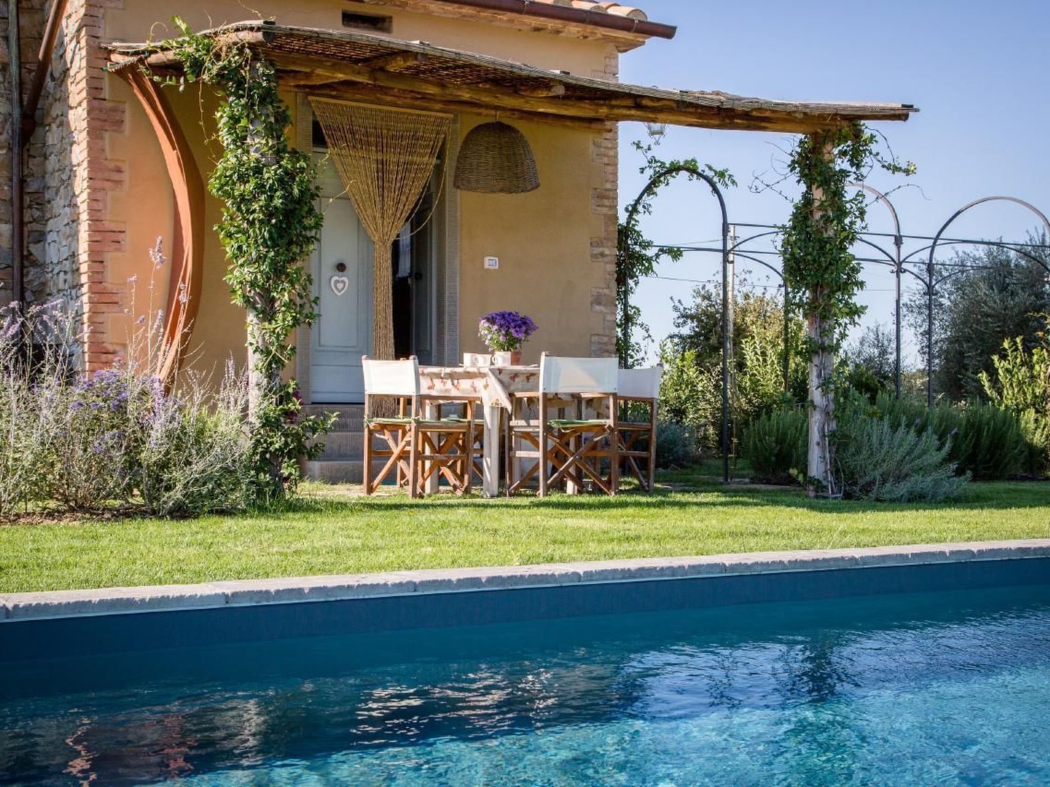 Villa Il Nido-Binnen