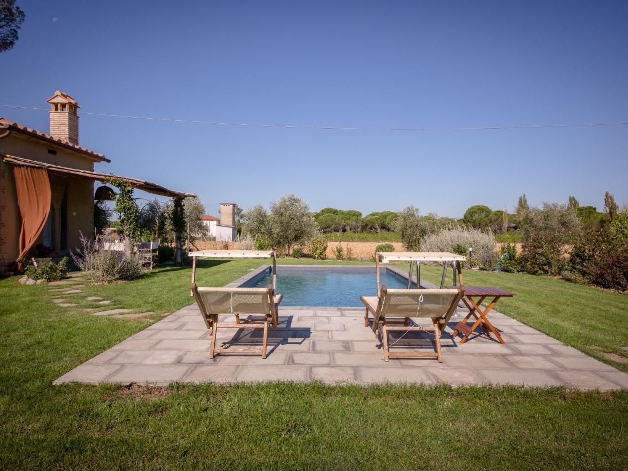 Villa Il Nido-Binnen