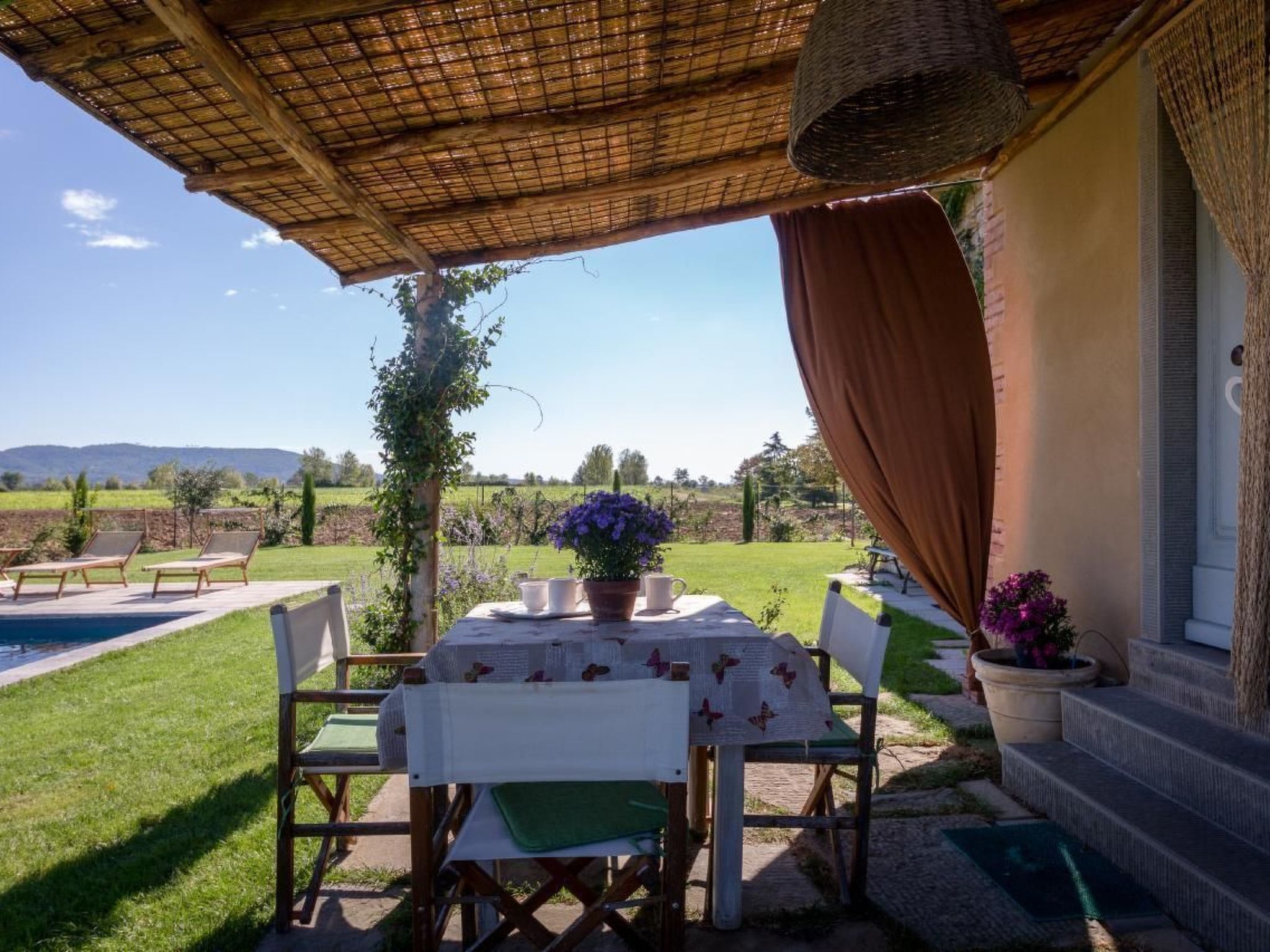 Villa Il Nido-Binnen