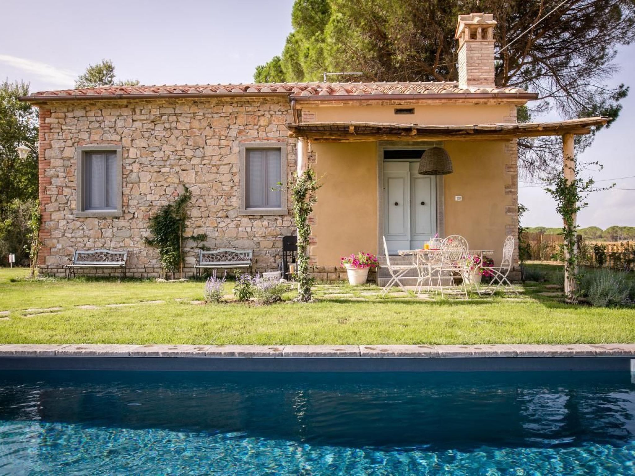 Villa Il Nido-Binnen