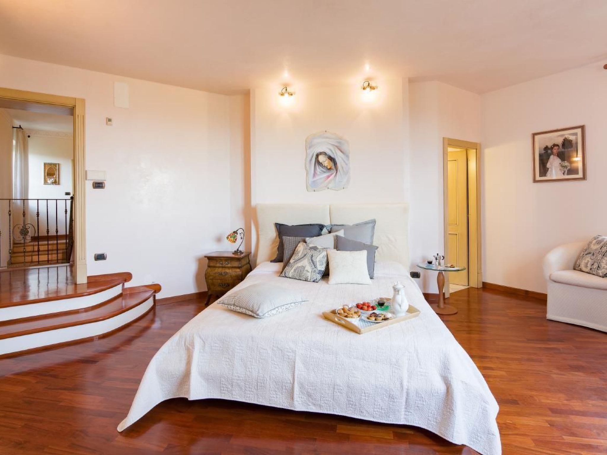 Wunderschöne Wohnung in Cortona mit Großer Terrasse-Binnen