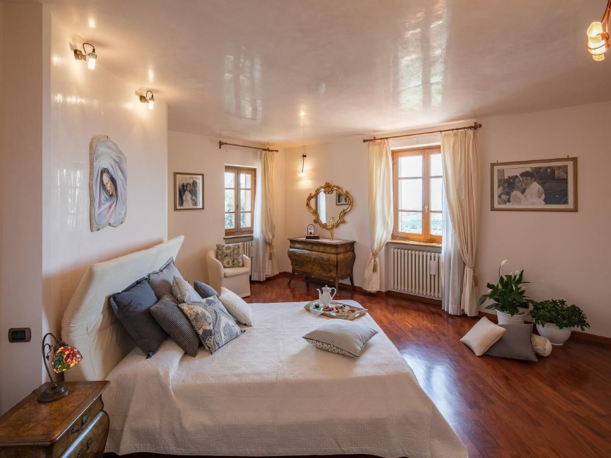 Wunderschöne Wohnung in Cortona mit Großer Terrasse-Binnen