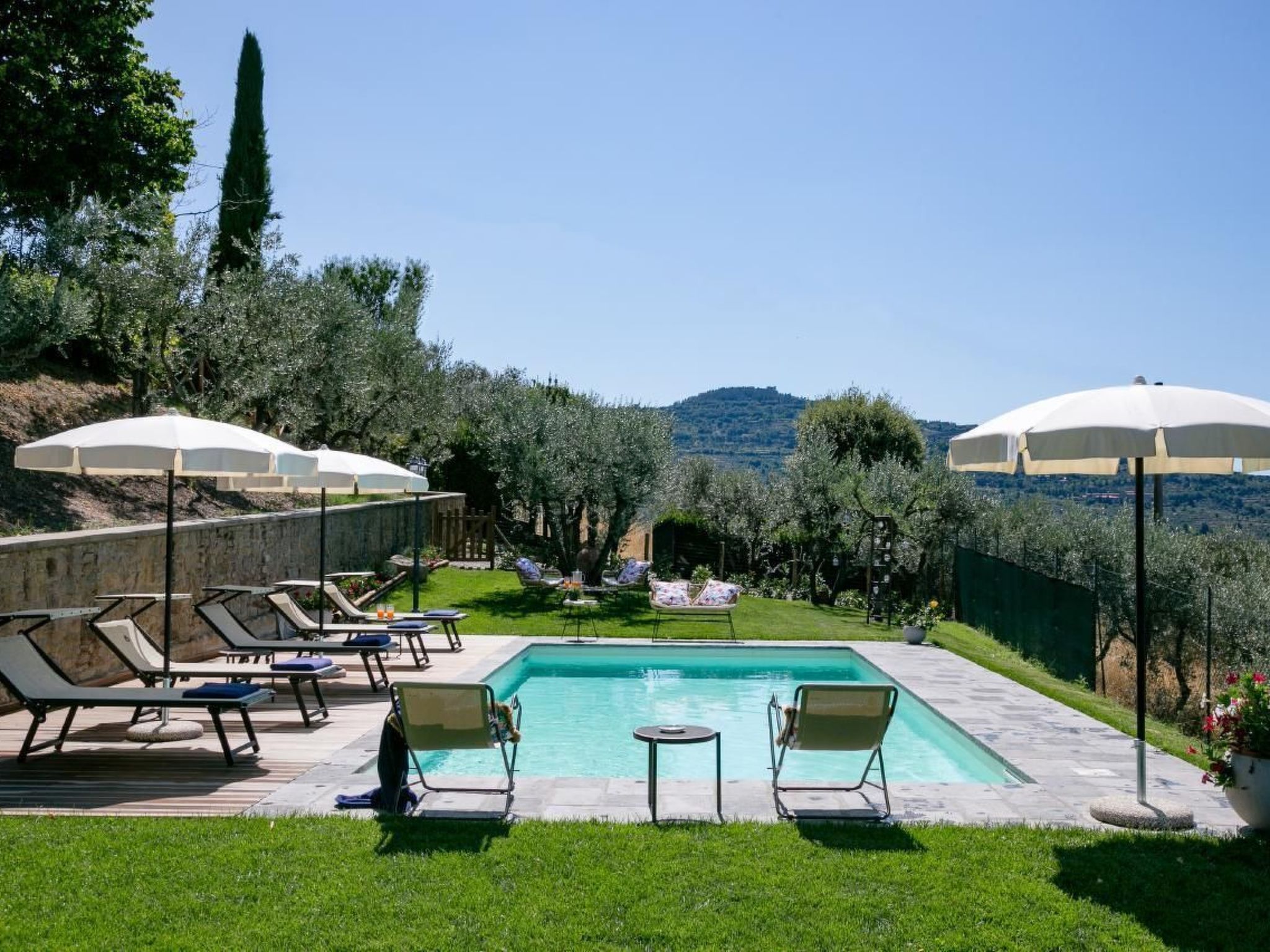Wunderschöne Wohnung in Cortona mit Großer Terrasse-Binnen