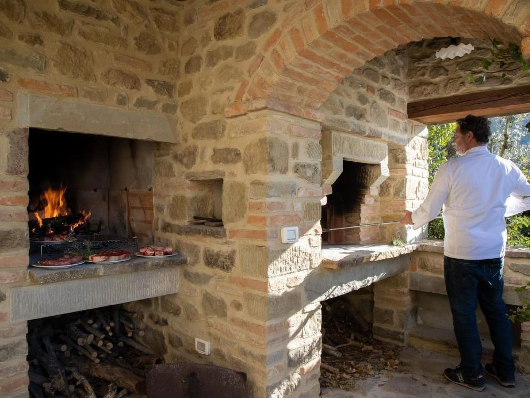Wohnung in Cortona mit Terrasse, Garten und Grill-Binnen