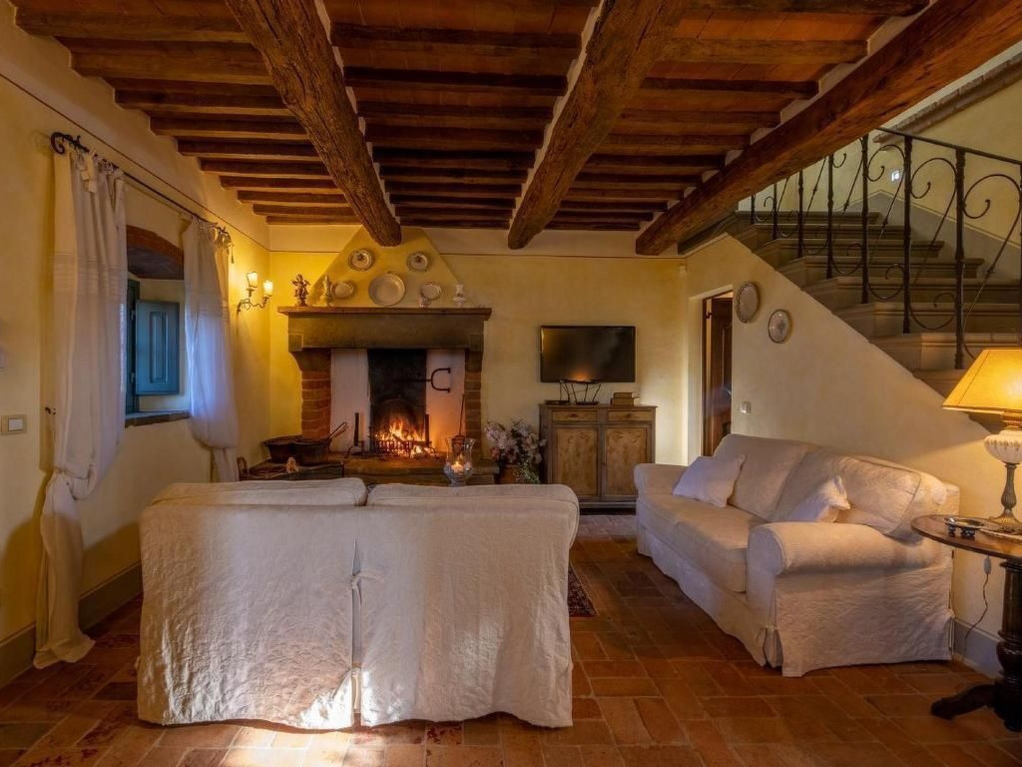 Wohnung in Cortona mit Terrasse, Garten und Grill-Binnen