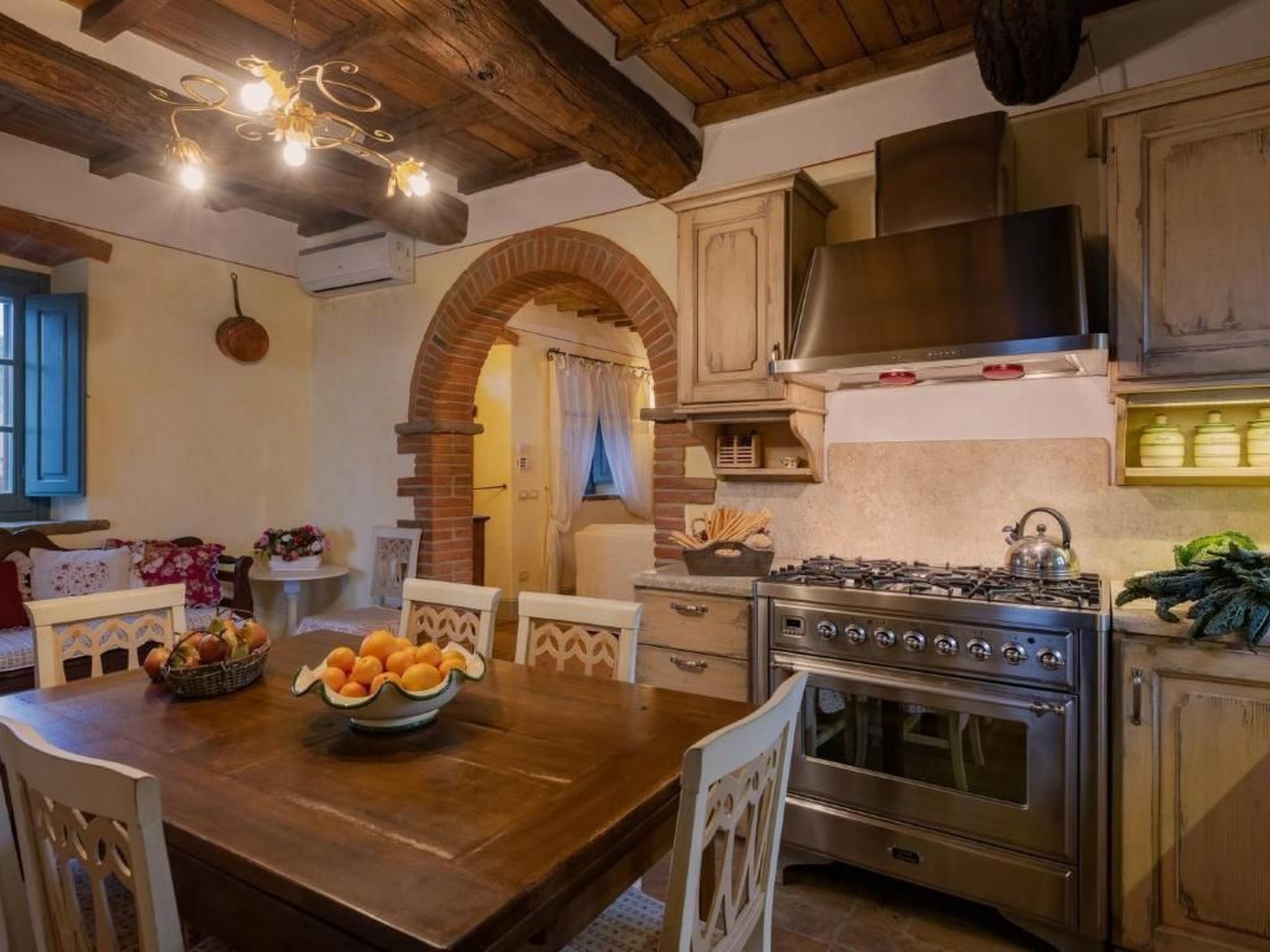 Wohnung in Cortona mit Terrasse, Garten und Grill-Binnen