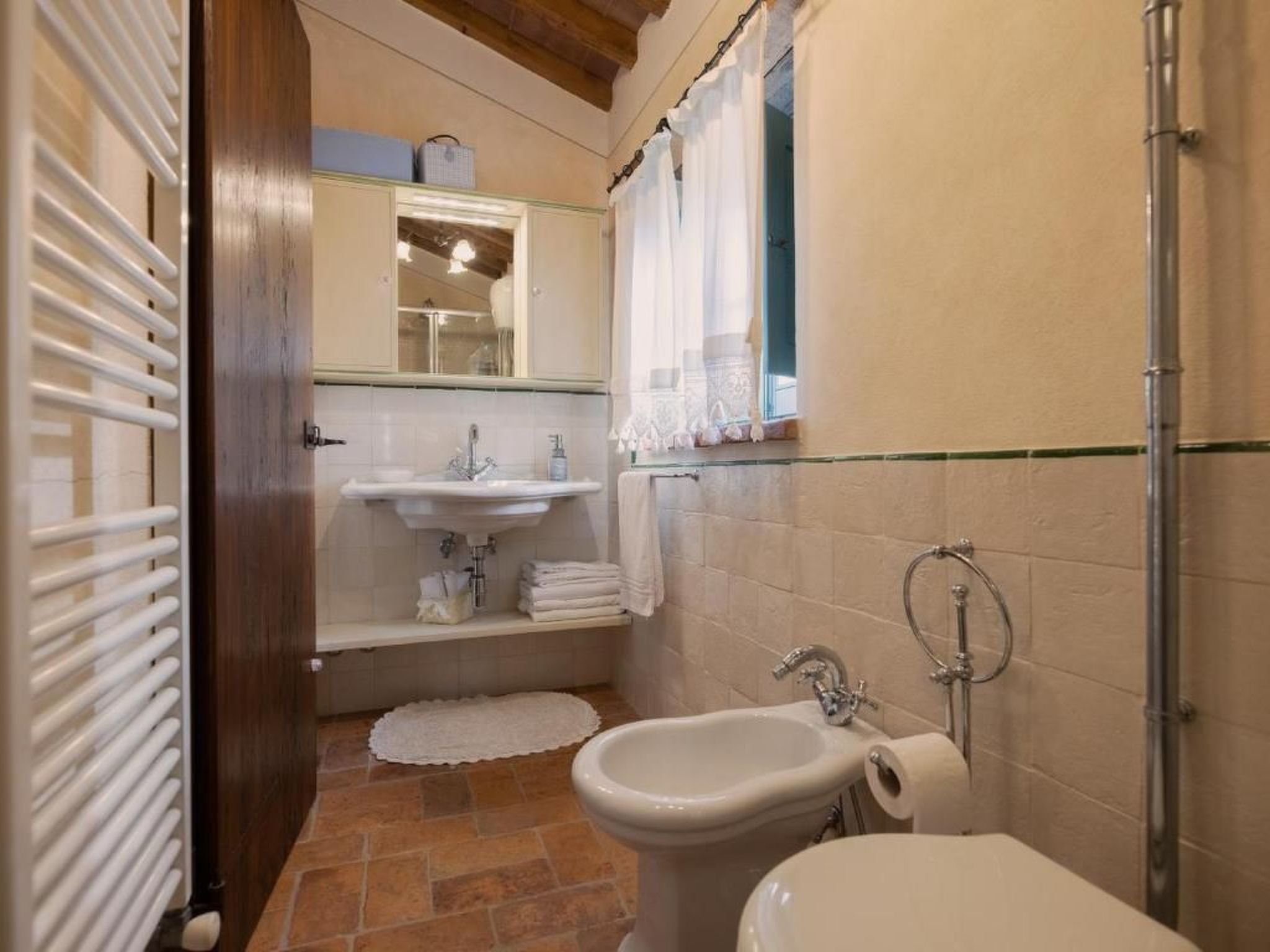Wohnung in Cortona mit Terrasse, Garten und Grill-Binnen