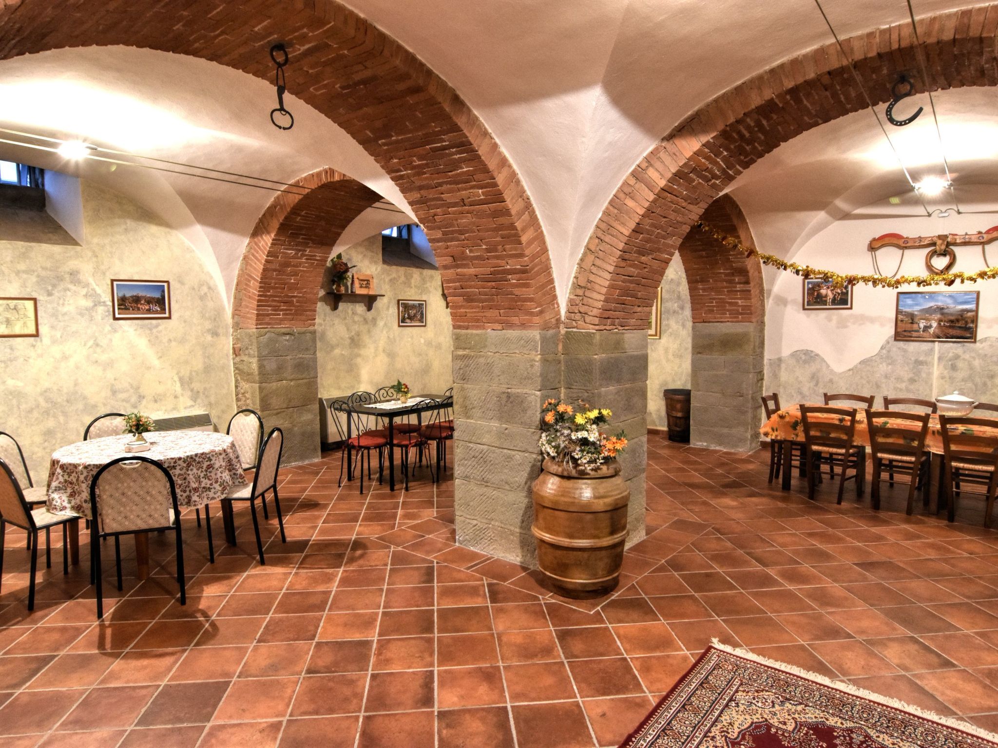 Für 20 Personen in Cortona, Trasimenischer See-Binnen