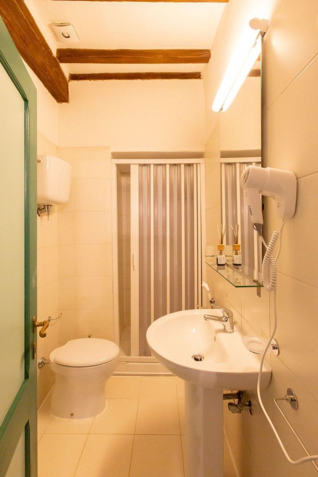 Gemütliche Wohnung mit Grill, Garten und Gemeinschaftspool-Image-tags.info