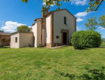 Wohnung in Chiusi mit Grill, Gemeinschaftspool und Garten