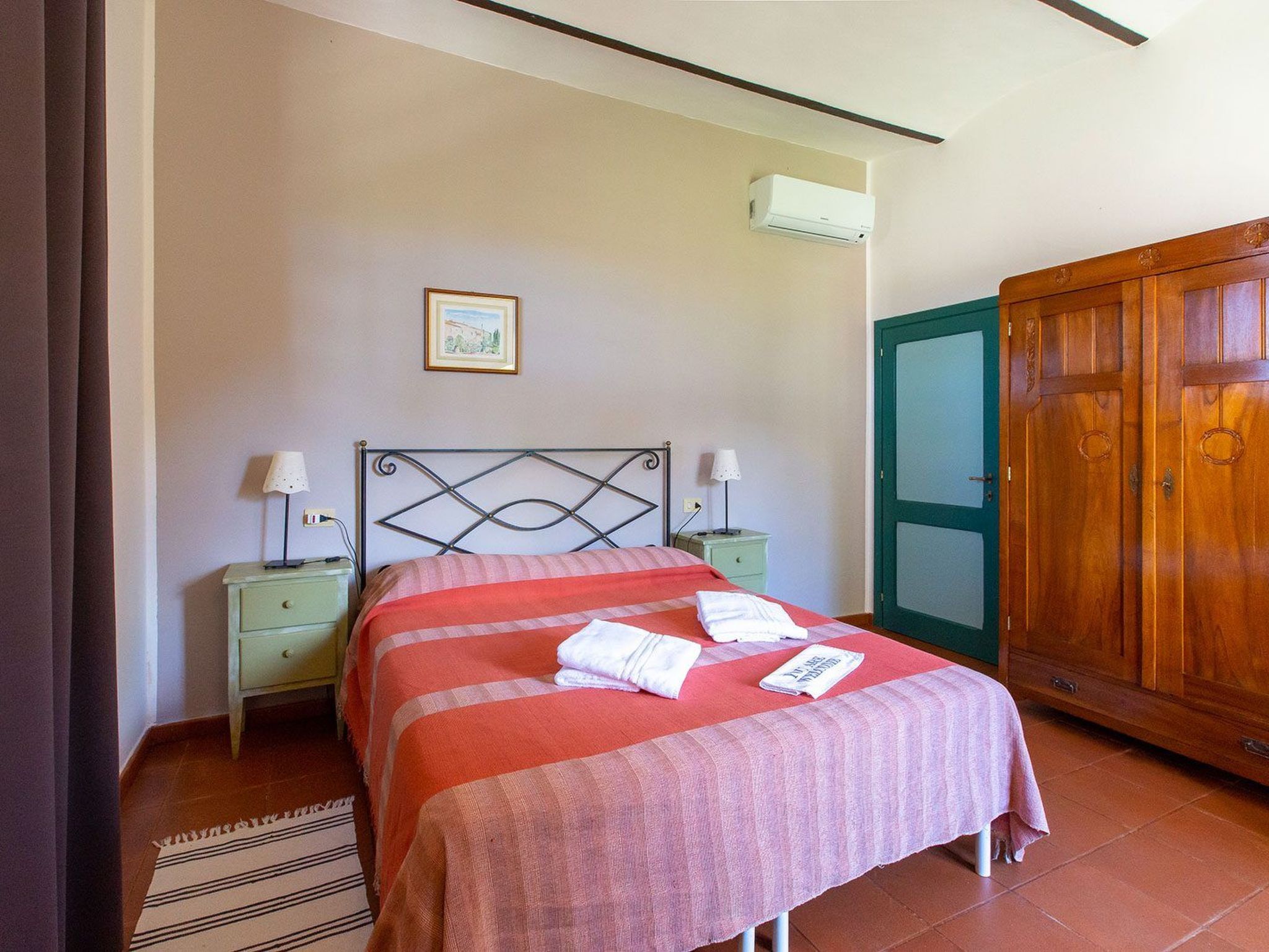 Wohnung in Chiusi mit Grill, Gemeinschaftspool und Garten-Image-tags.info