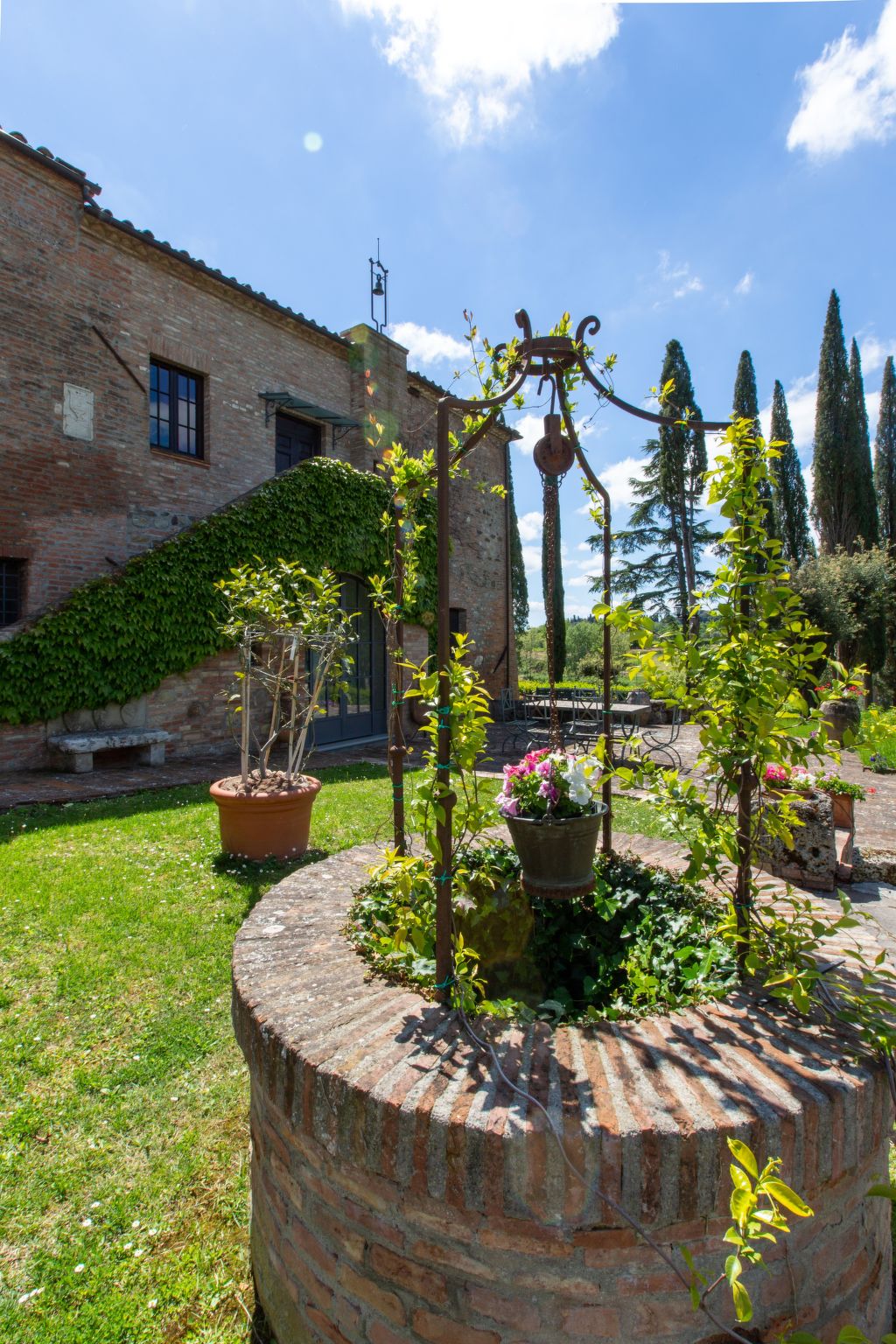 Wunderschöne Wohnung in Chiusi mit Gemeinschaftspool mit Panoramablick-Image-tags.info