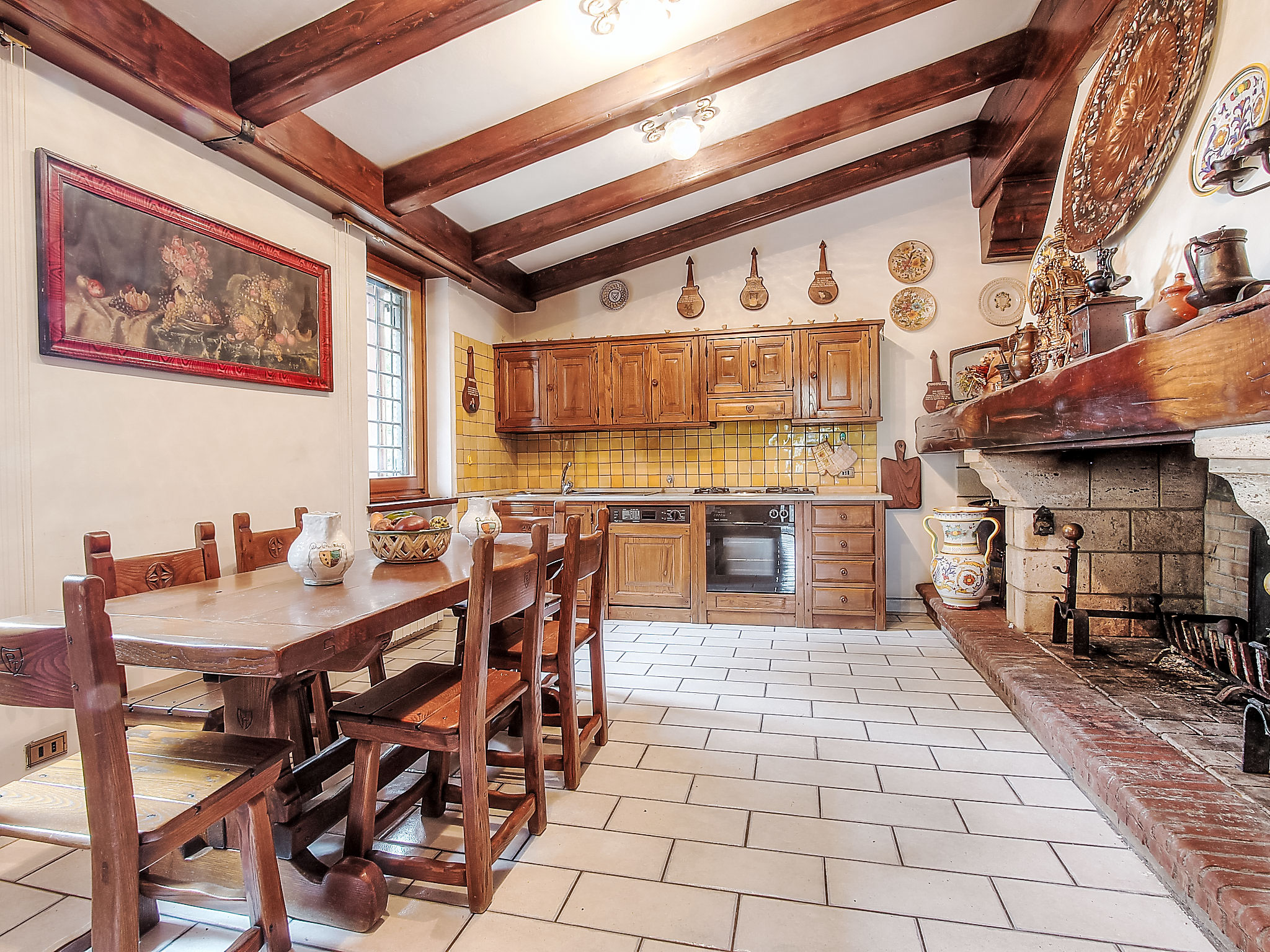 Kitchen / Dining Room