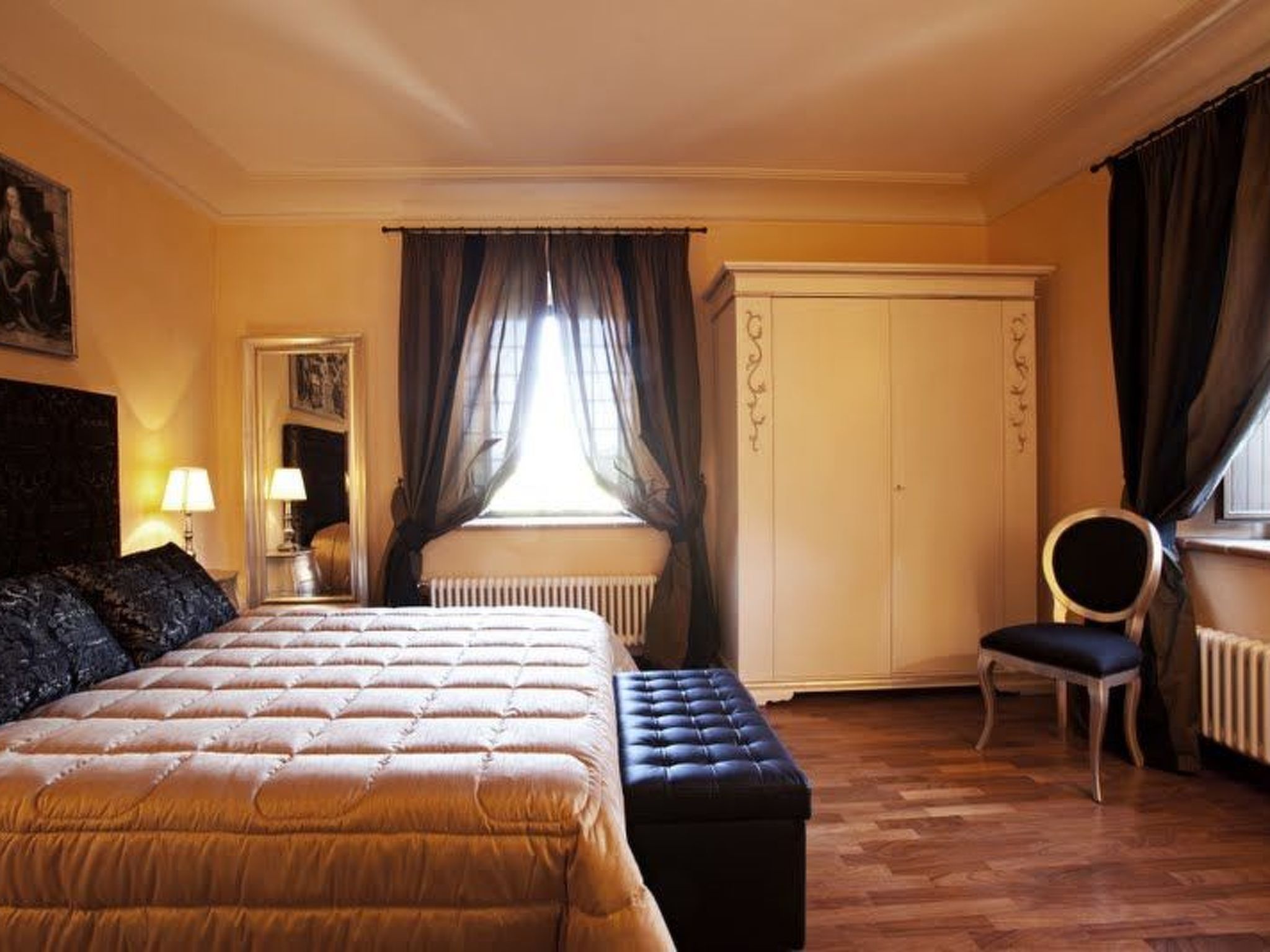 Urlaub in einer mittelalterlichen Burg-Binnen